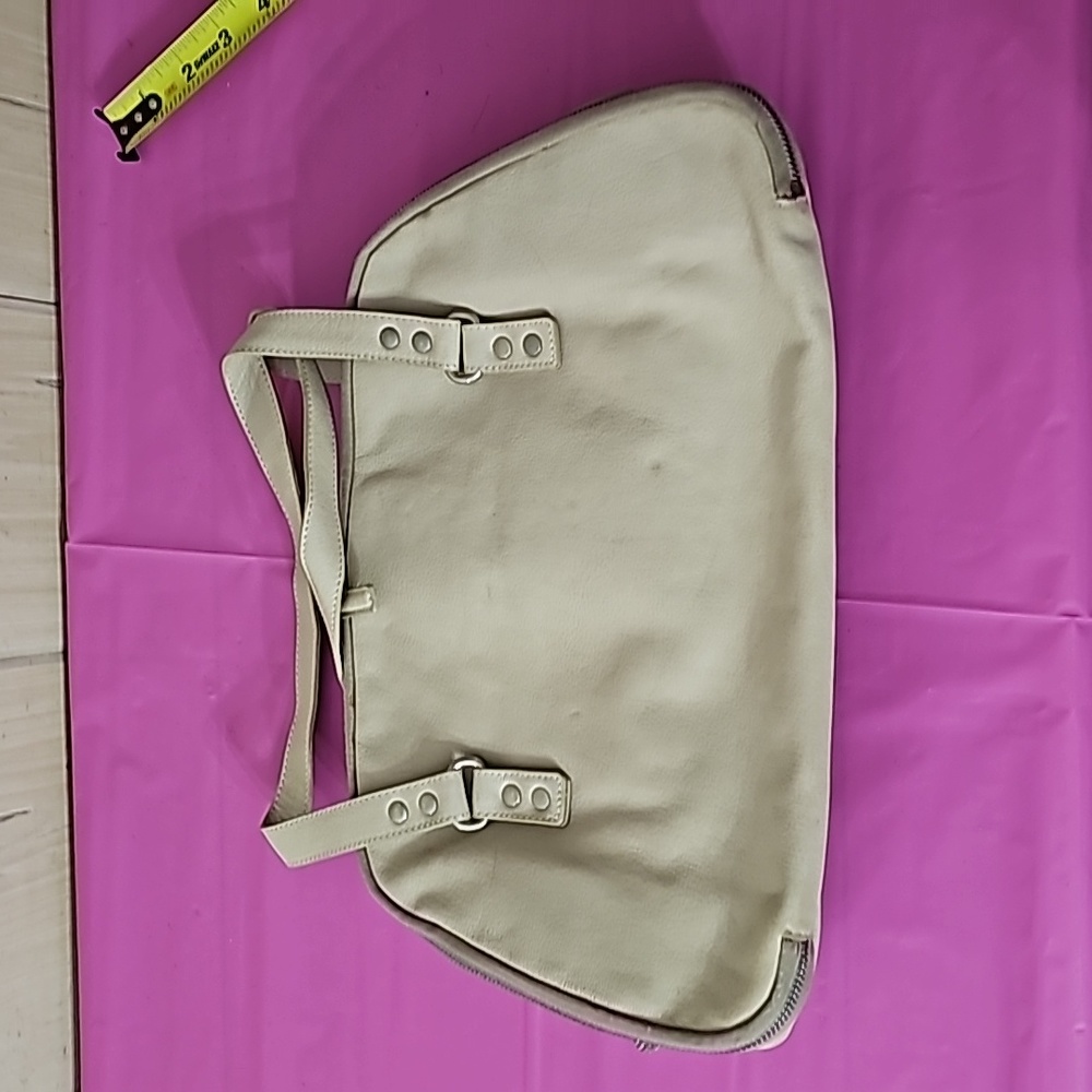 Vintage leather bag